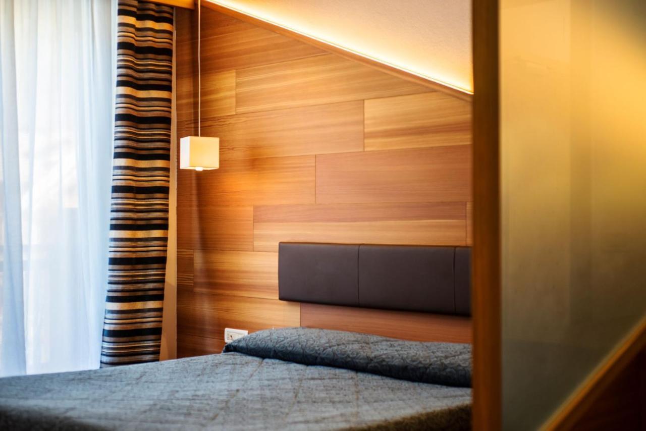 Hotel Al Plan Андало Екстер'єр фото